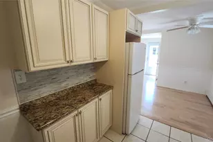 95 Pleasure Ave, Ronkonkoma, NY 11779 - Photo 14