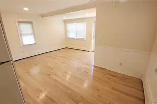 95 Pleasure Ave, Ronkonkoma, NY 11779 - Photo 12