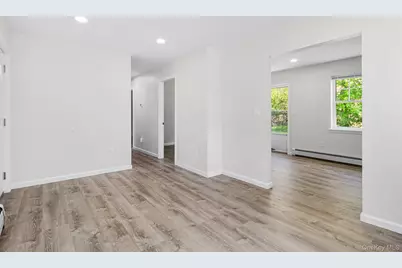 511 Bourdois Avenue, Bellport, NY 11713 - Photo 6