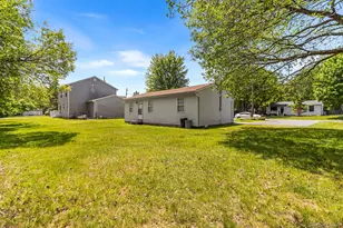 511 Bourdois Ave, Bellport, NY 11713 - Photo 16