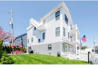 75 Curley Street, Long Beach, NY 11561 - Photo 40