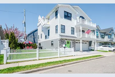 75 Curley Street, Long Beach, NY 11561 - Photo 36