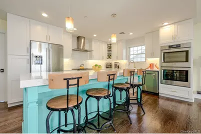 75 Curley Street, Long Beach, NY 11561 - Photo 14