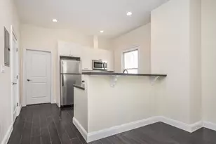 15 Summit Pl, Glen Cove, NY 11542 - Photo 6