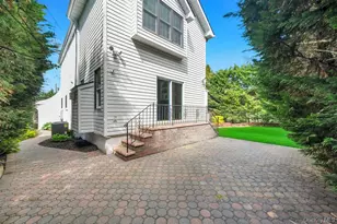 357 Wynsum Ave, Merrick, NY 11566 - Photo 36