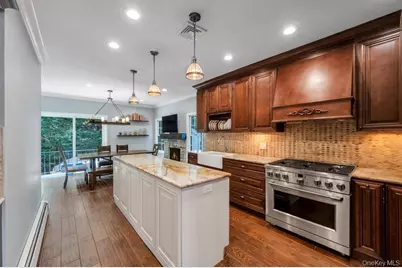357 Wynsum Avenue, Merrick, NY 11566 - Photo 16