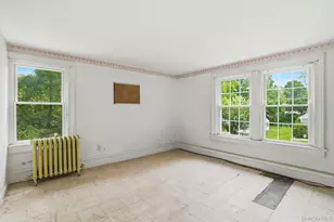 16 Hornbeck Rd, Poughkeepsie, NY 12603 - Photo 6