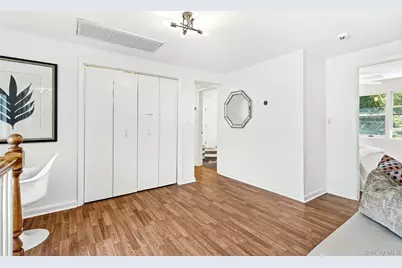 39 Lambert Lane, New Rochelle, NY 10804 - Photo 16