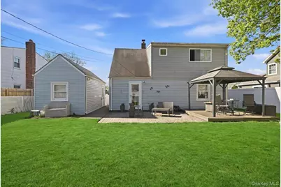 13 Grove Lane, Levittown, NY 11756 - Photo 30