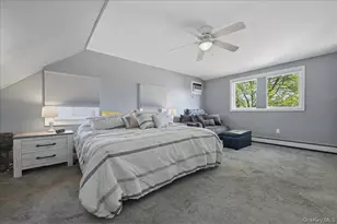 13 Grove Ln, Levittown, NY 11756 - Photo 20