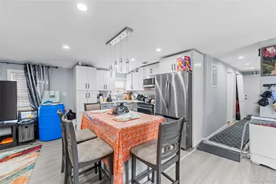 13318 161st Street, Jamaica, NY 11434 - Photo 6