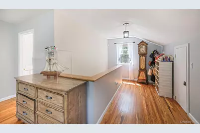 119 N 1st Avenue, Bay Shore, NY 11706 - Photo 36
