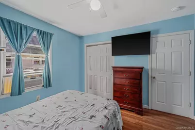 119 N 1st Avenue, Bay Shore, NY 11706 - Photo 20