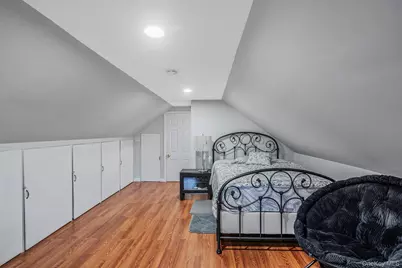 119 N 1st Avenue, Bay Shore, NY 11706 - Photo 30