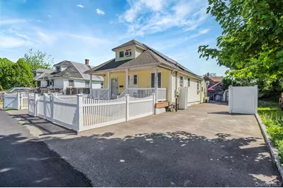 119 N 1st Avenue, Bay Shore, NY 11706 - Photo 1