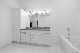 240 Fall Ct, East Northport, NY 11731 - Photo 28