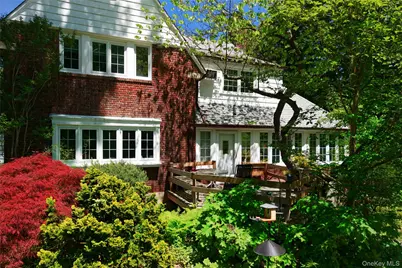 10 Crescent Road, Port Washington, NY 11050 - Photo 36