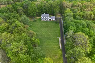 28 Bethlehem Rd, New Windsor, NY 12553 - Photo 2