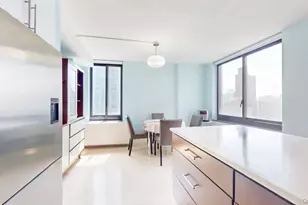 200 Rector Pl, New York, NY 10280 - Photo 8