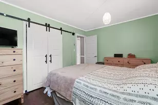 52 S Larry Rd, Selden, NY 11784 - Photo 10