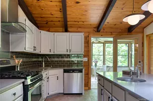 14 Meachers Attean Ln, Germantown, NY 12526 - Photo 6