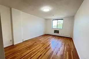 133-38 Avery Ave, Flushing, NY 11355 - Photo 4