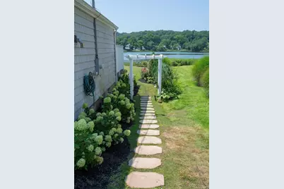 35 Prospect Road, Centerport, NY 11721 - Photo 8