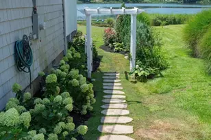 35 Prospect Rd, Centerport, NY 11721 - Photo 8