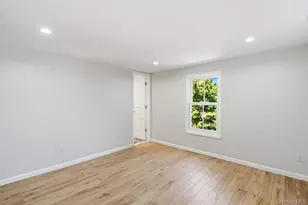 17 Tatterson St, Roslyn, NY 11576 - Photo 20