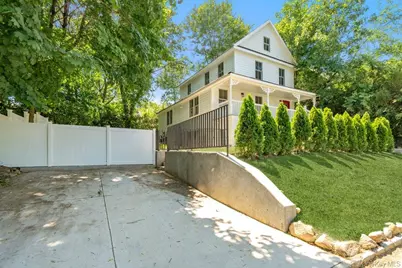 17 Tatterson Street, Roslyn, NY 11576 - Photo 36