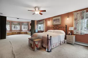 1414 Illinois Ave, Bay Shore, NY 11706 - Photo 12