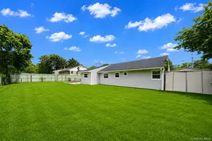 36 Naples Ave, Central Islip, NY 11722 - Photo 24