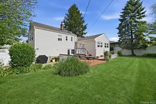 5 Hastings Rd, Massapequa, NY 11758 - Photo 40