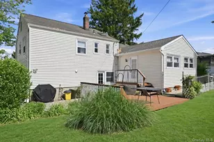5 Hastings Rd, Massapequa, NY 11758 - Photo 36