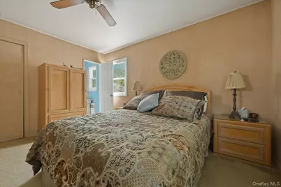 5 Hastings Road, Massapequa, NY 11758 - Photo 20