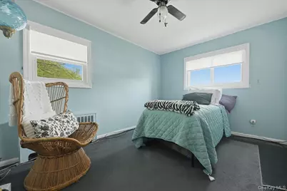 5 Hastings Road, Massapequa, NY 11758 - Photo 22