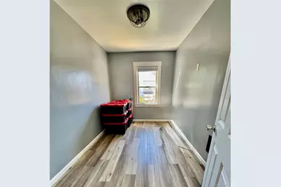 6304 62nd Avenue, Middle Village, NY 11379 - Photo 12