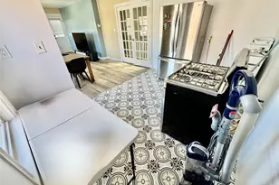 63-04 62nd Ave, Middle Village, NY 11379 - Photo 8
