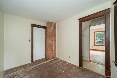 91 Columbia Avenue, Hartsdale, NY 10530 - Photo 12
