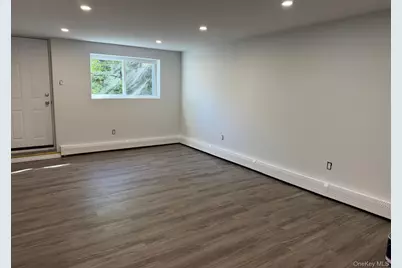 65 Florida Avenue, Island Park, NY 11558 - Photo 16