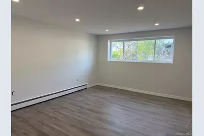 65 Florida Avenue, Island Park, NY 11558 - Photo 14