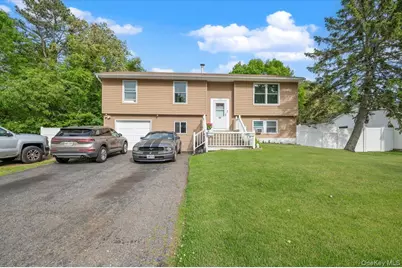 745 Greenbelt Parkway W, Holbrook, NY 11741 - Photo 1
