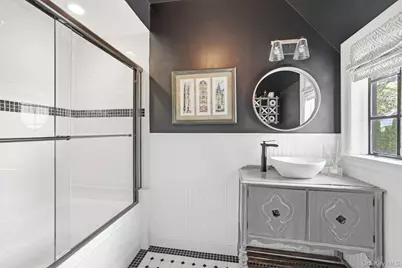 14 Overhill Road, New Rochelle, NY 10804 - Photo 32