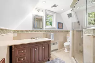 14 Overhill Rd, New Rochelle, NY 10804 - Photo 24