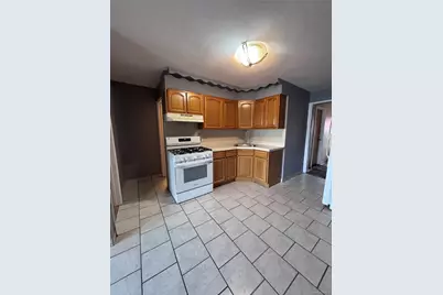 20010 32nd Avenue, Bayside, NY 11361 - Photo 4