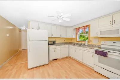 15 S 27th Street, Wyandanch, NY 11798 - Photo 18