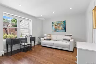 227 Ibis Ct, Manhasset, NY 11030 - Photo 12
