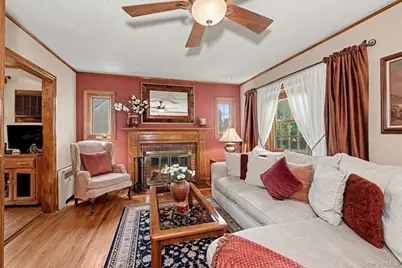 13 Lorenz Avenue, New Rochelle, NY 10801 - Photo 6