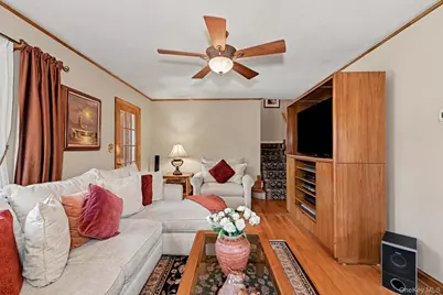13 Lorenz Avenue, New Rochelle, NY 10801 - Photo 4