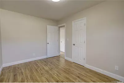 207 Catherine Avenue, Franklin Square, NY 11010 - Photo 16